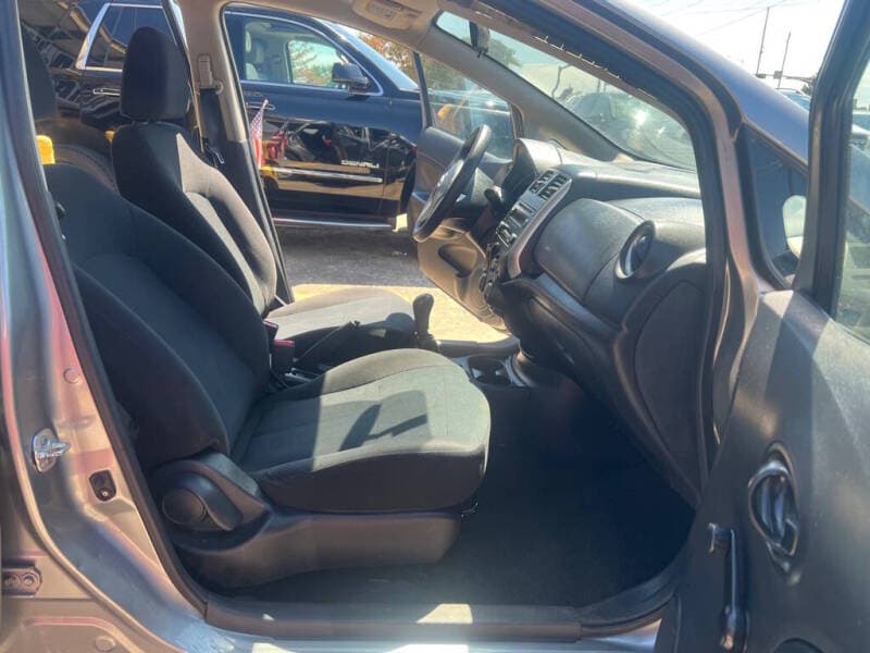 2014 Nissan Versa Note 14