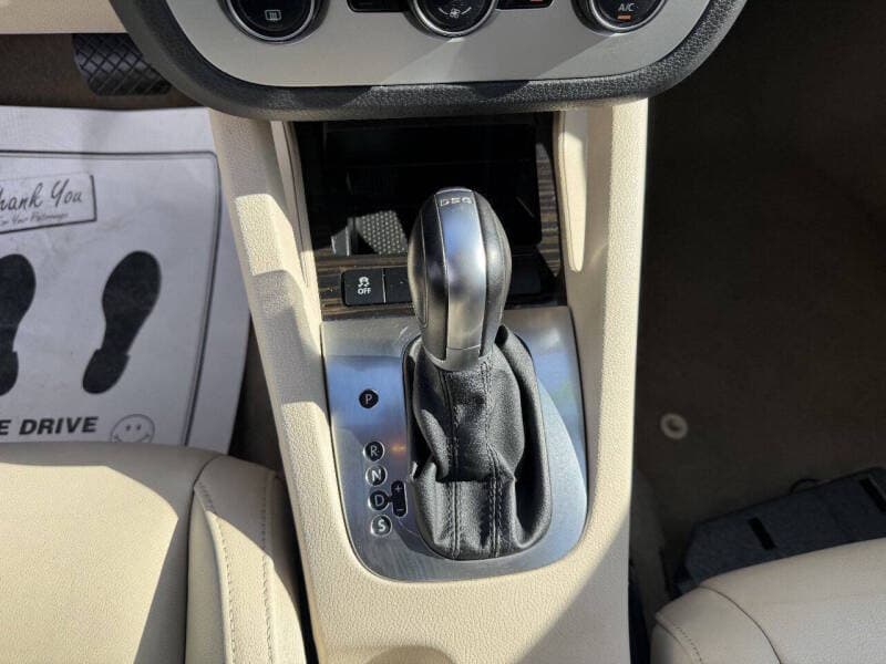 2015 Volkswagen Eos 13