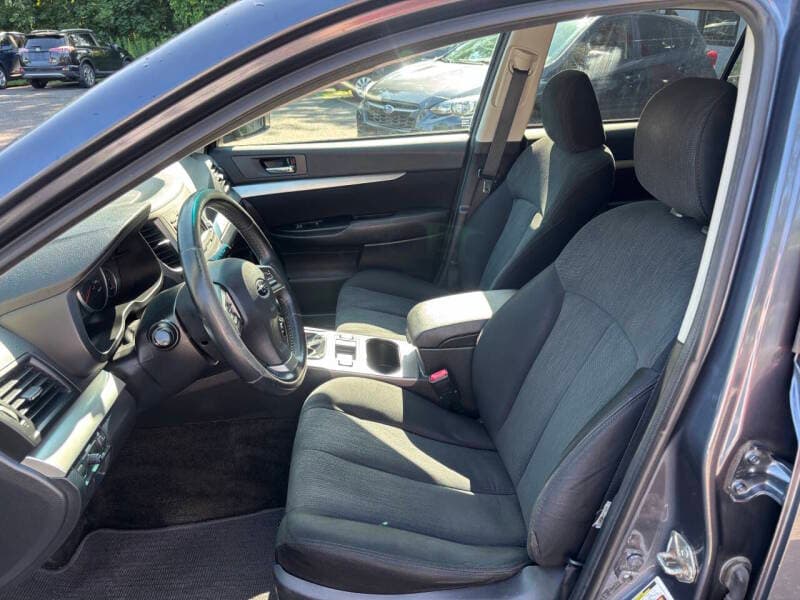 2014 Subaru Outback 8