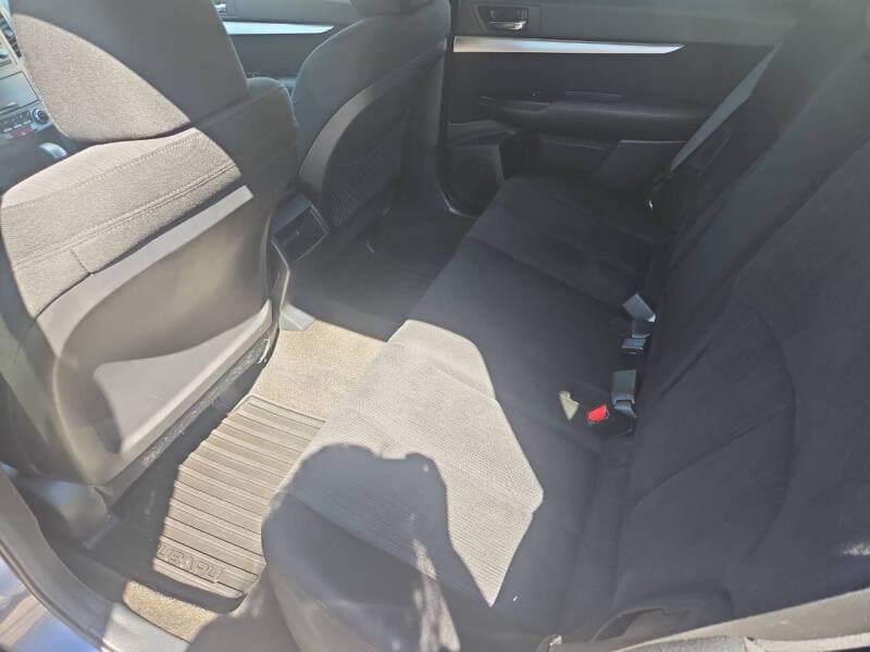 2014 Subaru Outback 6