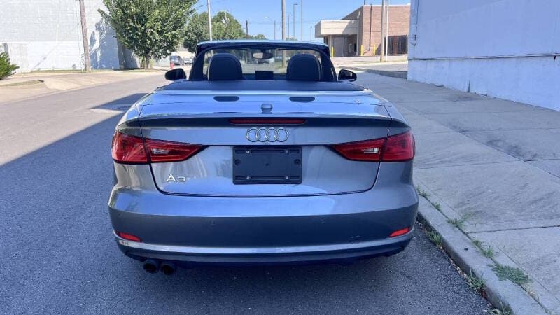 2015 Audi A3 Cabriolet 4