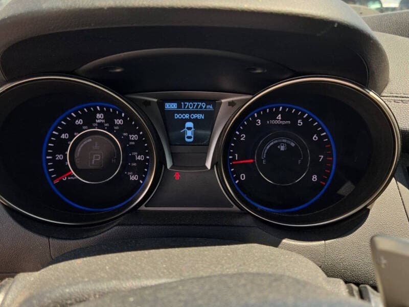 2014 Hyundai Genesis Coupe 6