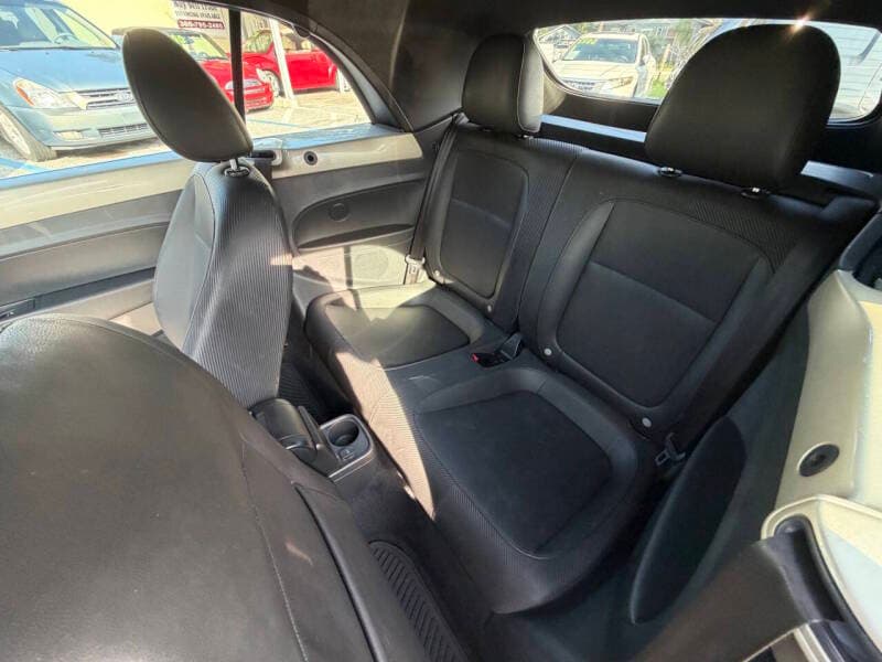 2014 Volkswagen Beetle 20