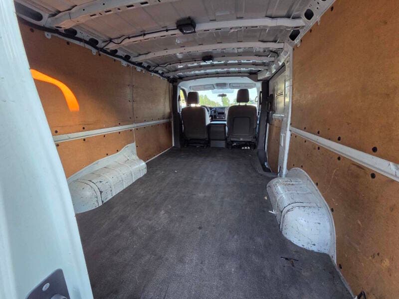 2017 Nissan NV Cargo 10