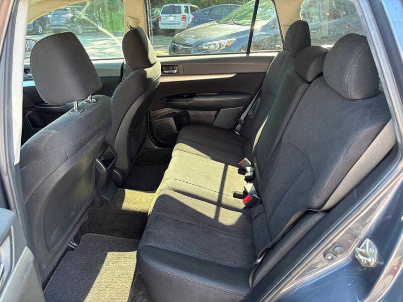 2014 Subaru Outback 9