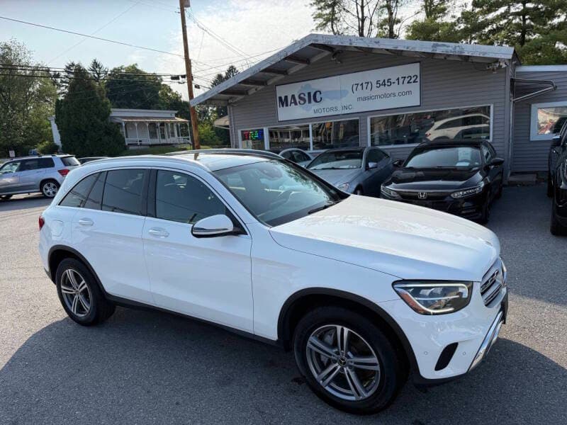 2021 Mercedes-Benz GLC 28