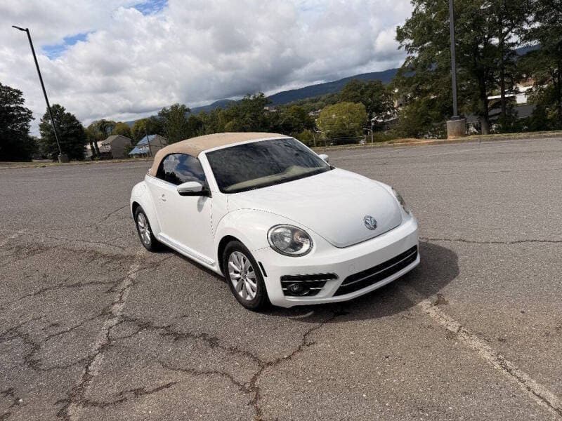 2017 Volkswagen Beetle 5