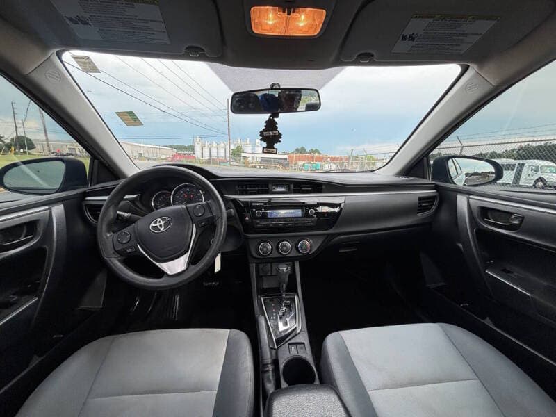 2014 Toyota Corolla 15