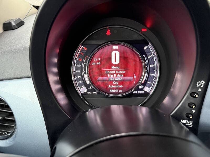 2015 FIAT 500c 19