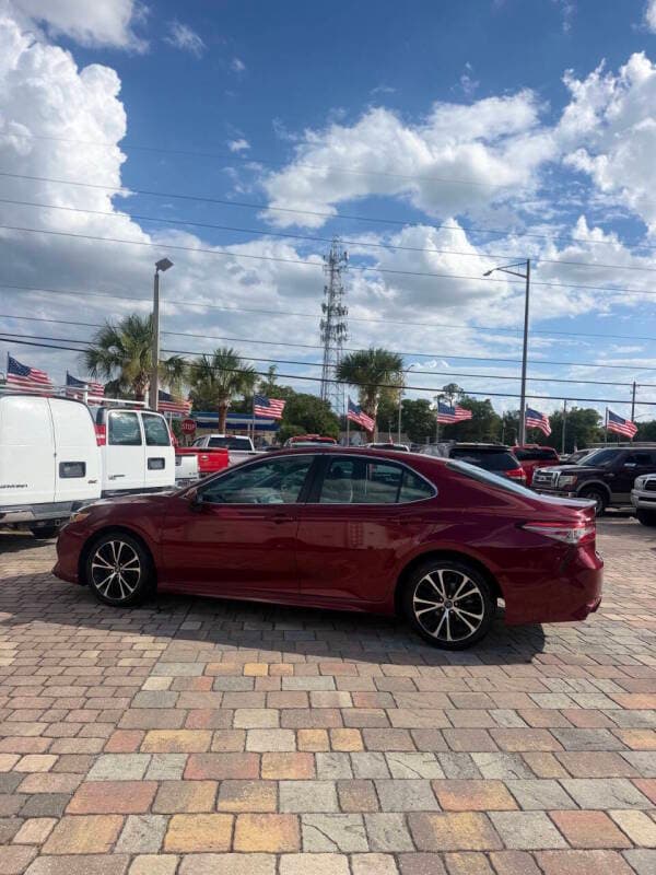 2018 Toyota Camry 7