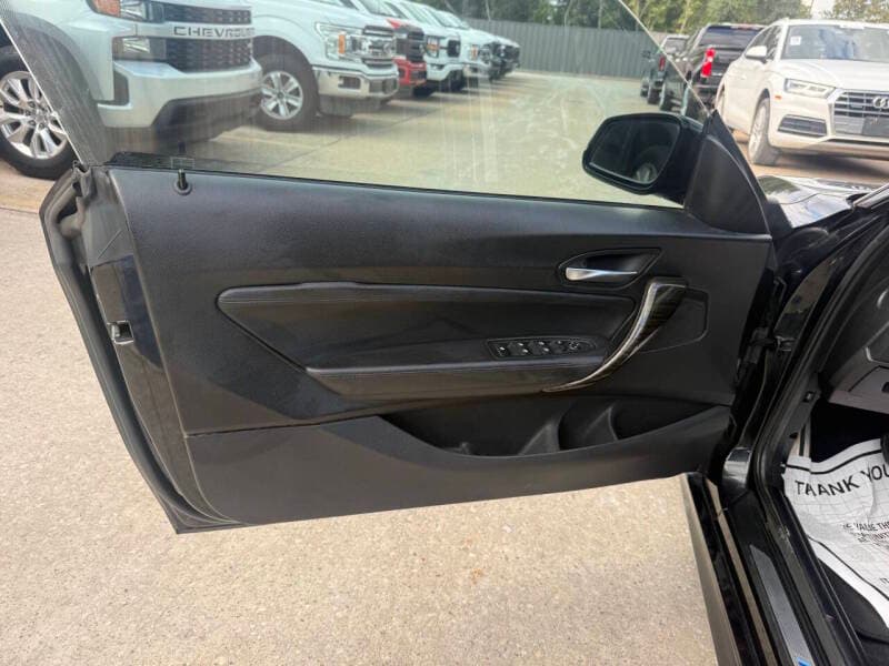 2016 BMW 2 Series 11