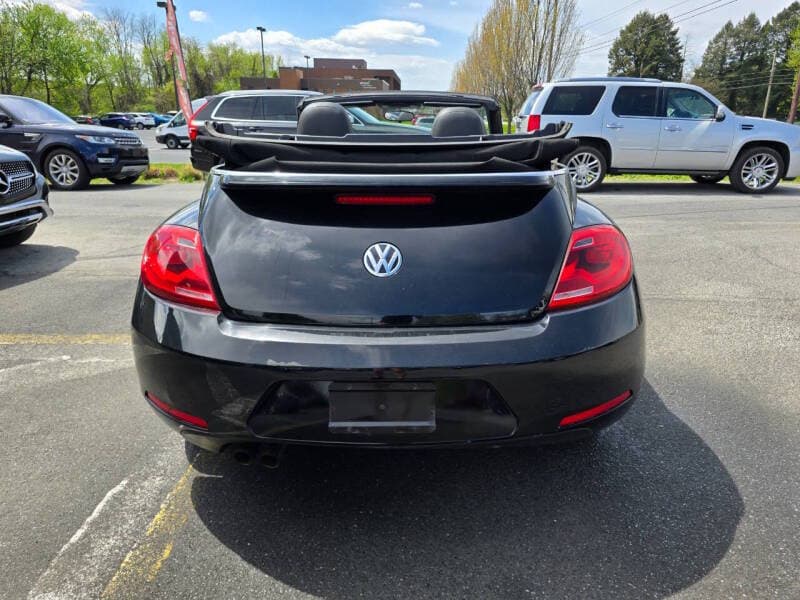 2014 Volkswagen Beetle 6