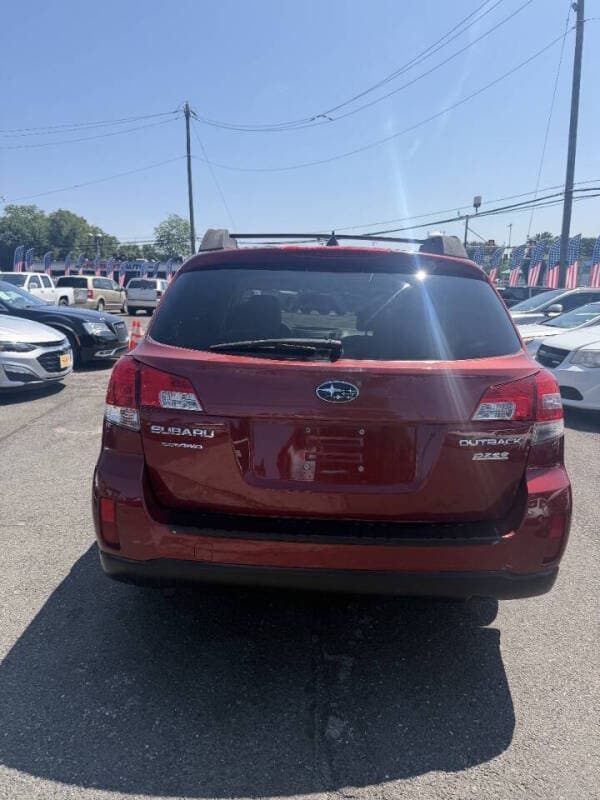2014 Subaru Outback 14
