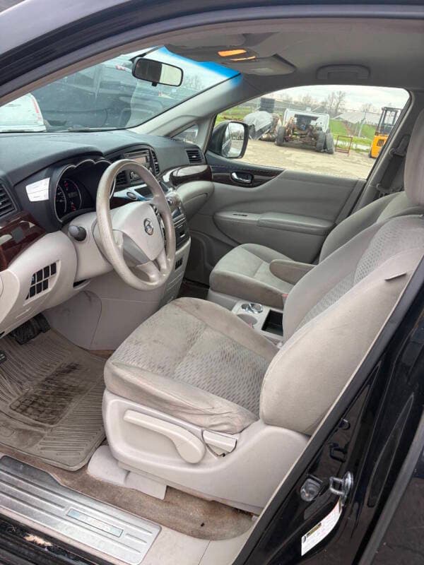 2014 Nissan Quest 3