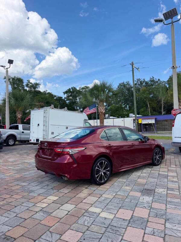2018 Toyota Camry 4