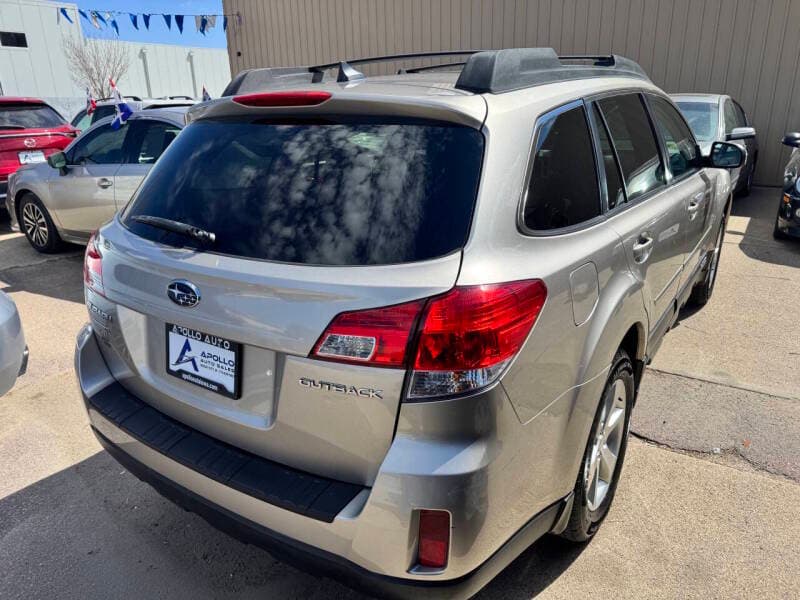 2014 Subaru Outback 5