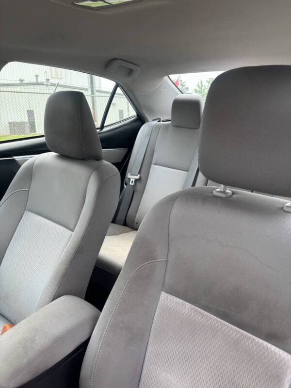 2015 Toyota Corolla 14