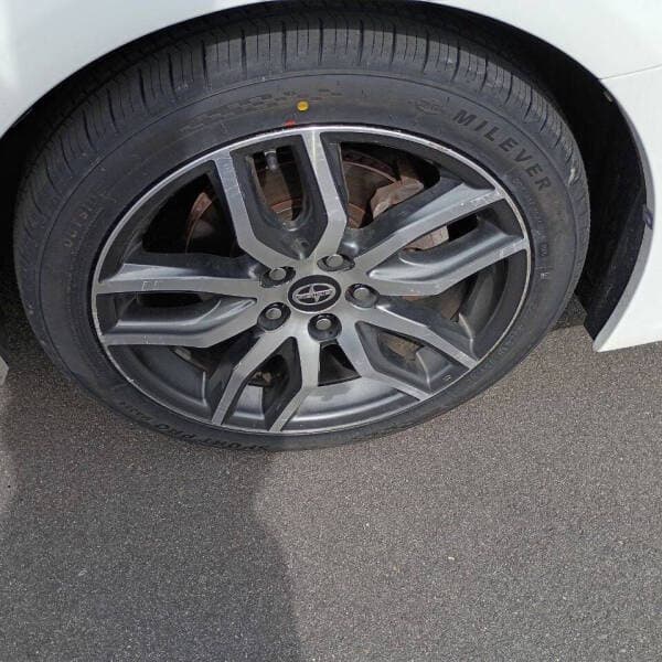 2014 Scion tC 27