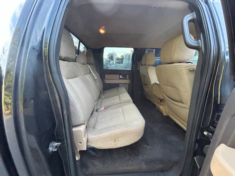 2014 Ford F-150 11