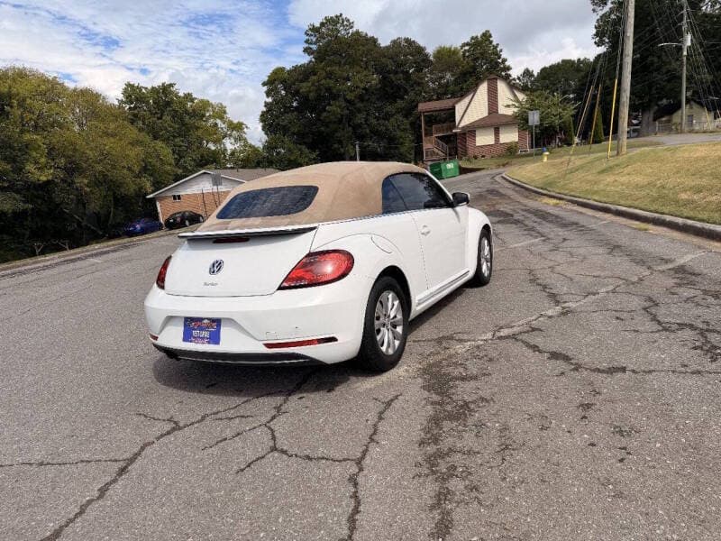 2017 Volkswagen Beetle 7