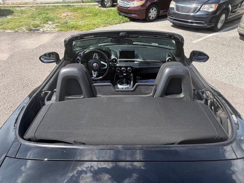 2017 FIAT 124 Spider 15