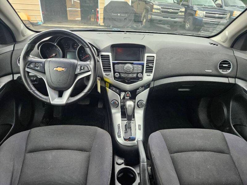 2014 Chevrolet Cruze 10