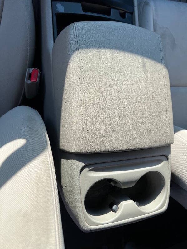 2015 Kia Sedona 6