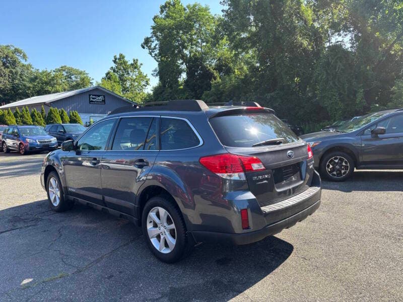 2014 Subaru Outback 2