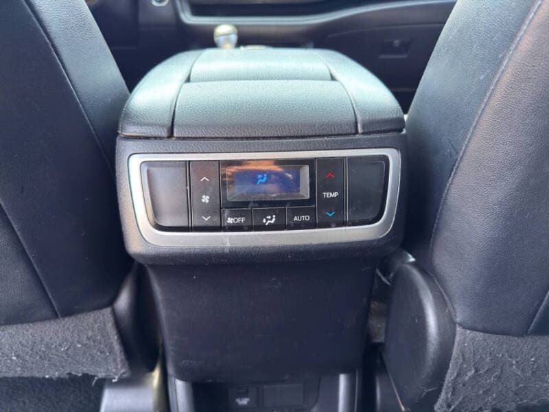 2017 Toyota Highlander 22