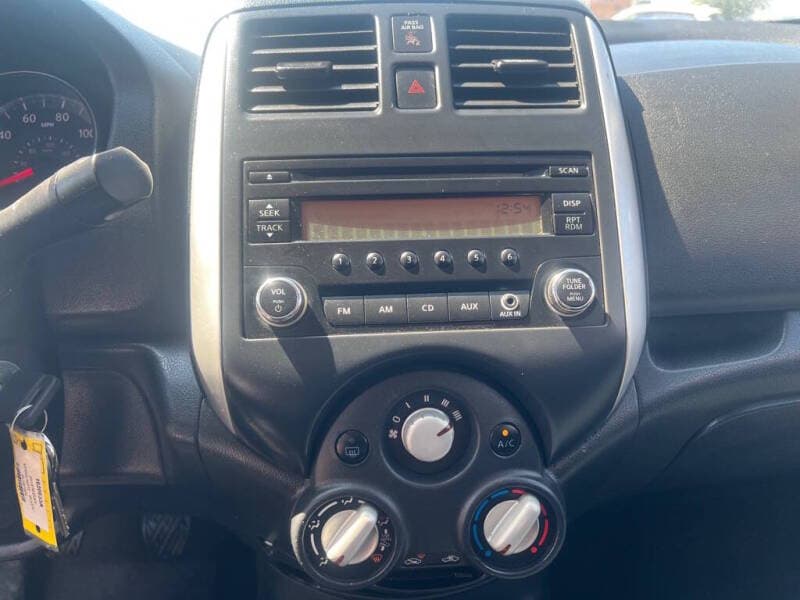 2014 Nissan Versa Note 18