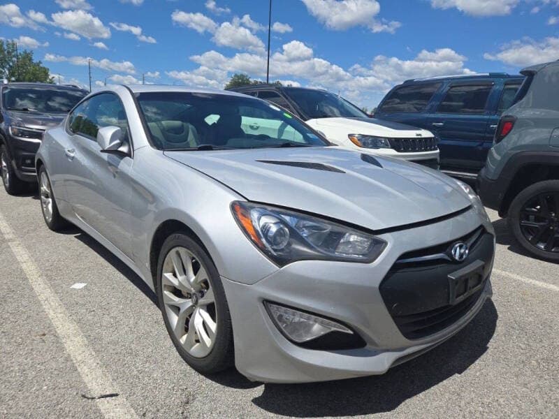 2014 Hyundai Genesis Coupe 17