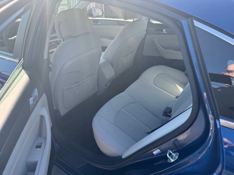 2015 Hyundai Sonata 15