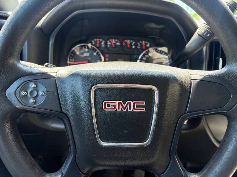2015 GMC Sierra 1500 24