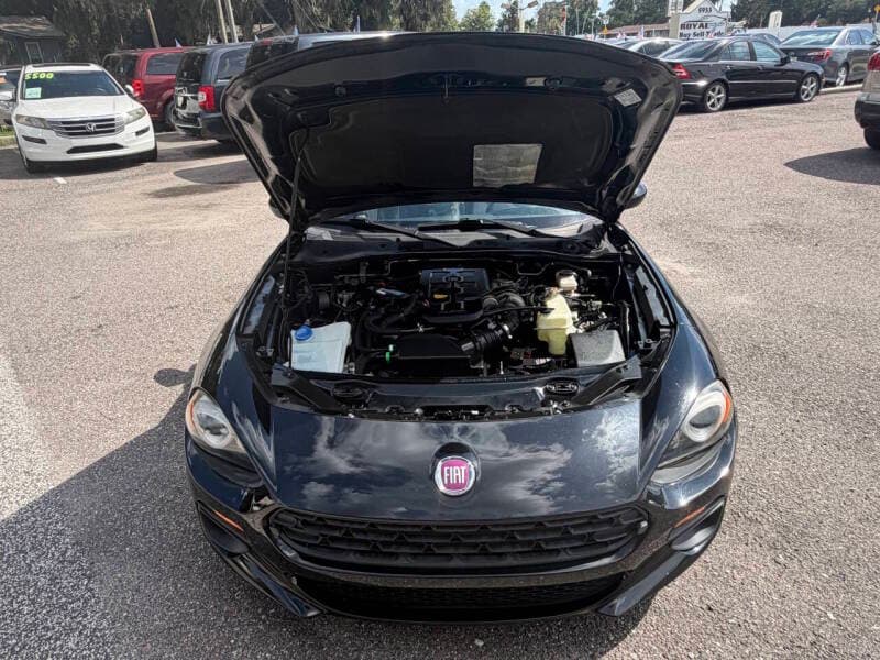 2017 FIAT 124 Spider 39