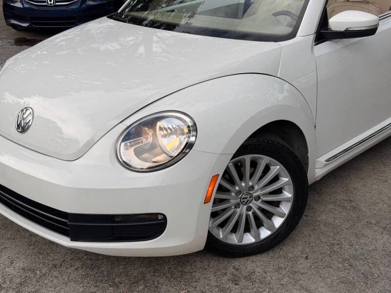 2014 Volkswagen Beetle 4