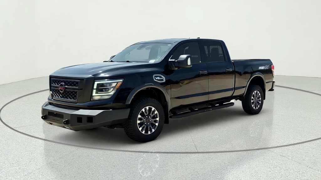 2024 Nissan Titan XD 3