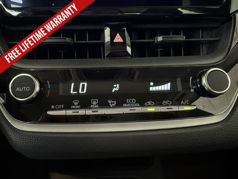 2023 Toyota Corolla 32