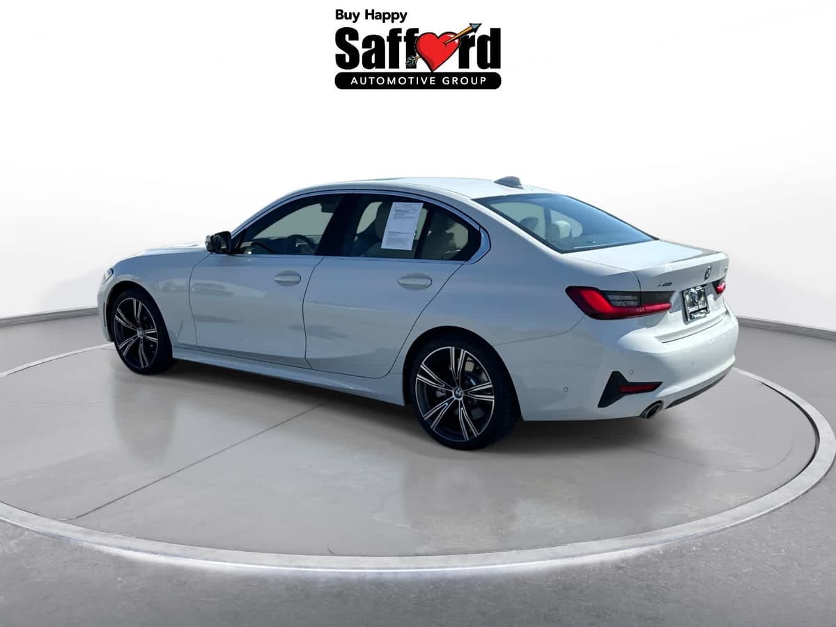 2021 BMW 3 Series 11