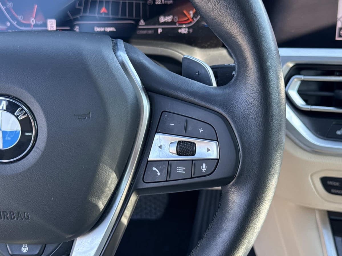 2021 BMW 3 Series 33