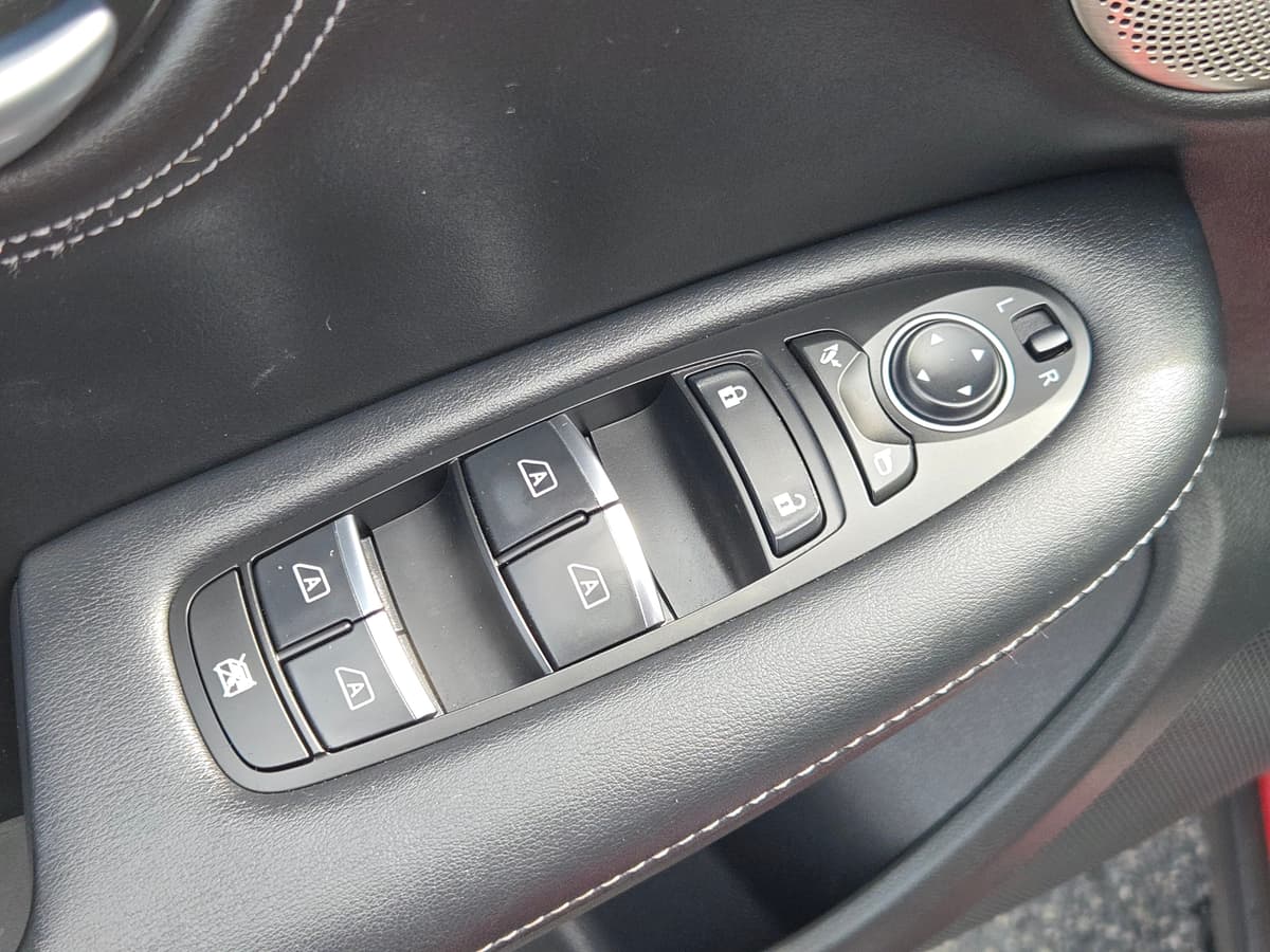 2023 INFINITI QX55 30