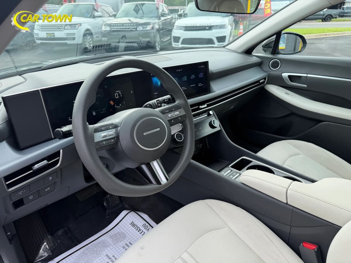2025 Hyundai Sonata 14