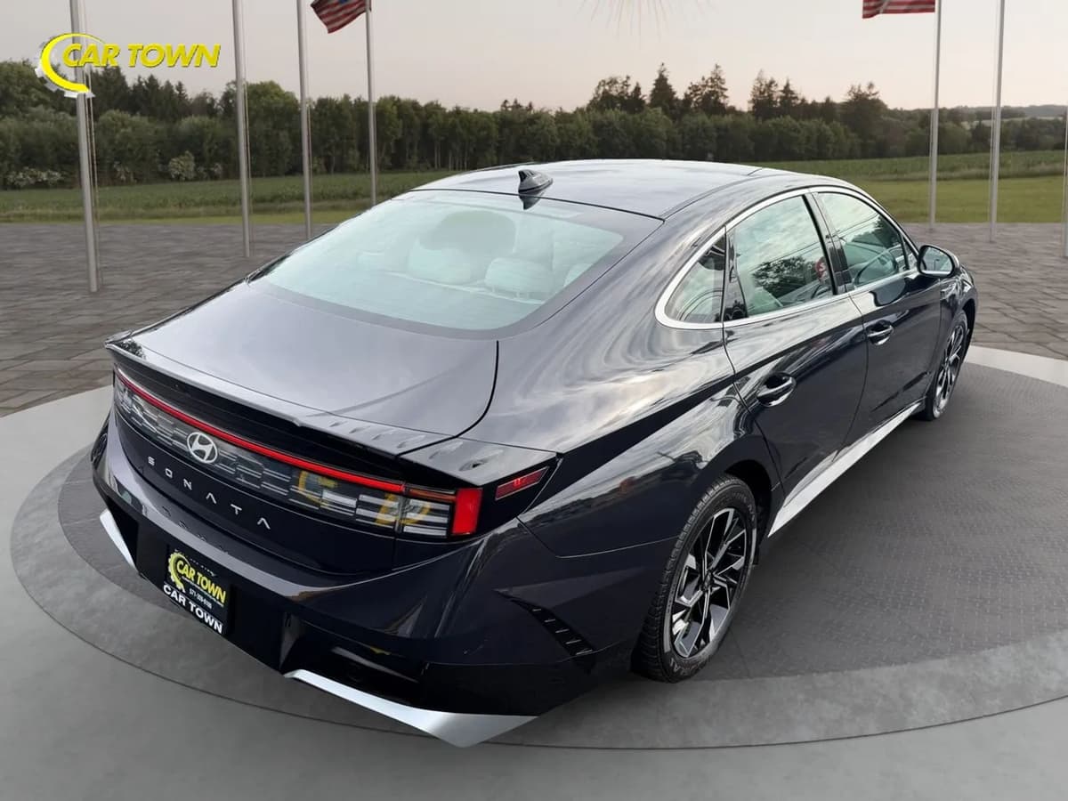 2025 Hyundai Sonata 8