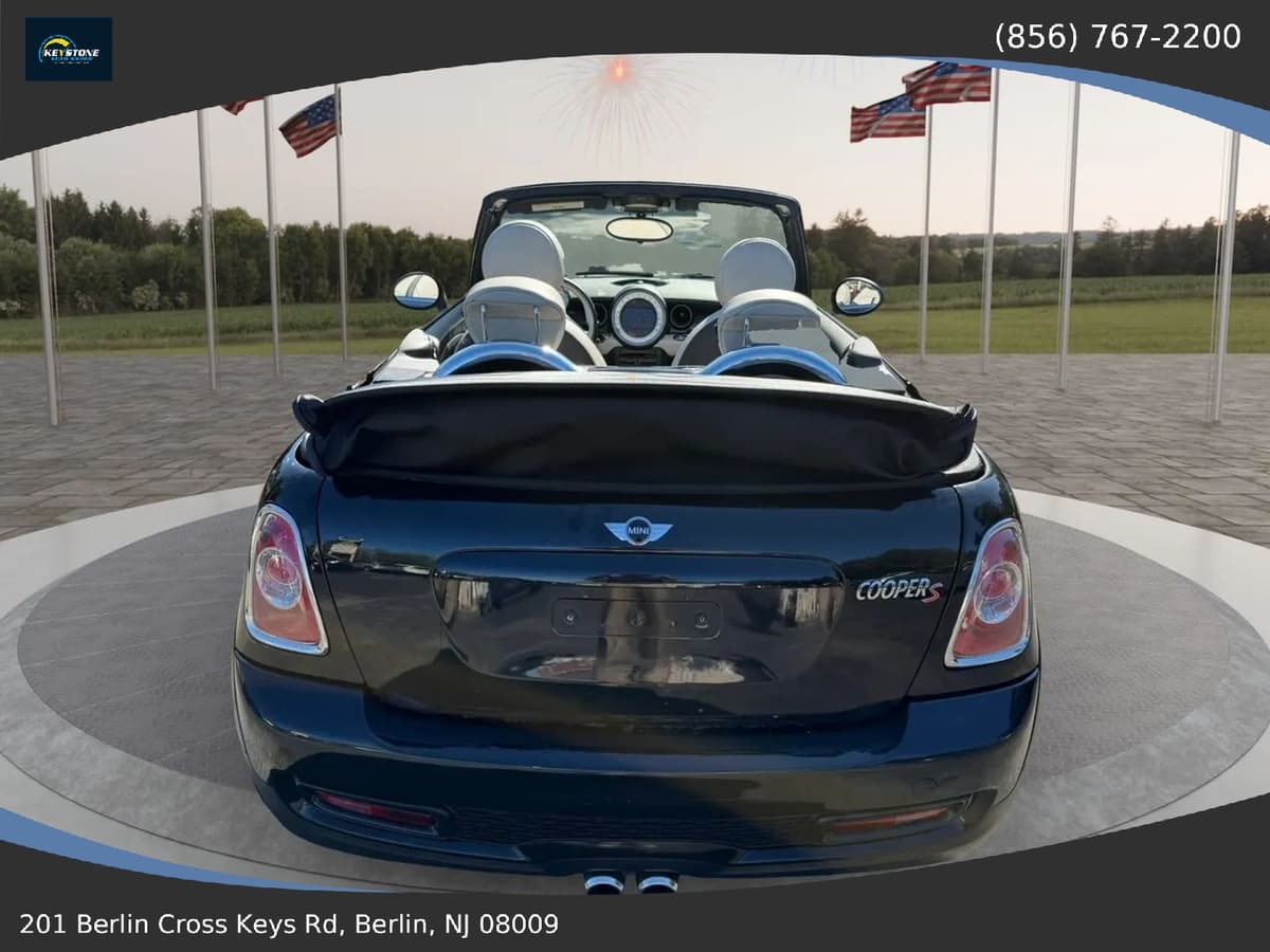 2014 MINI Cooper 4