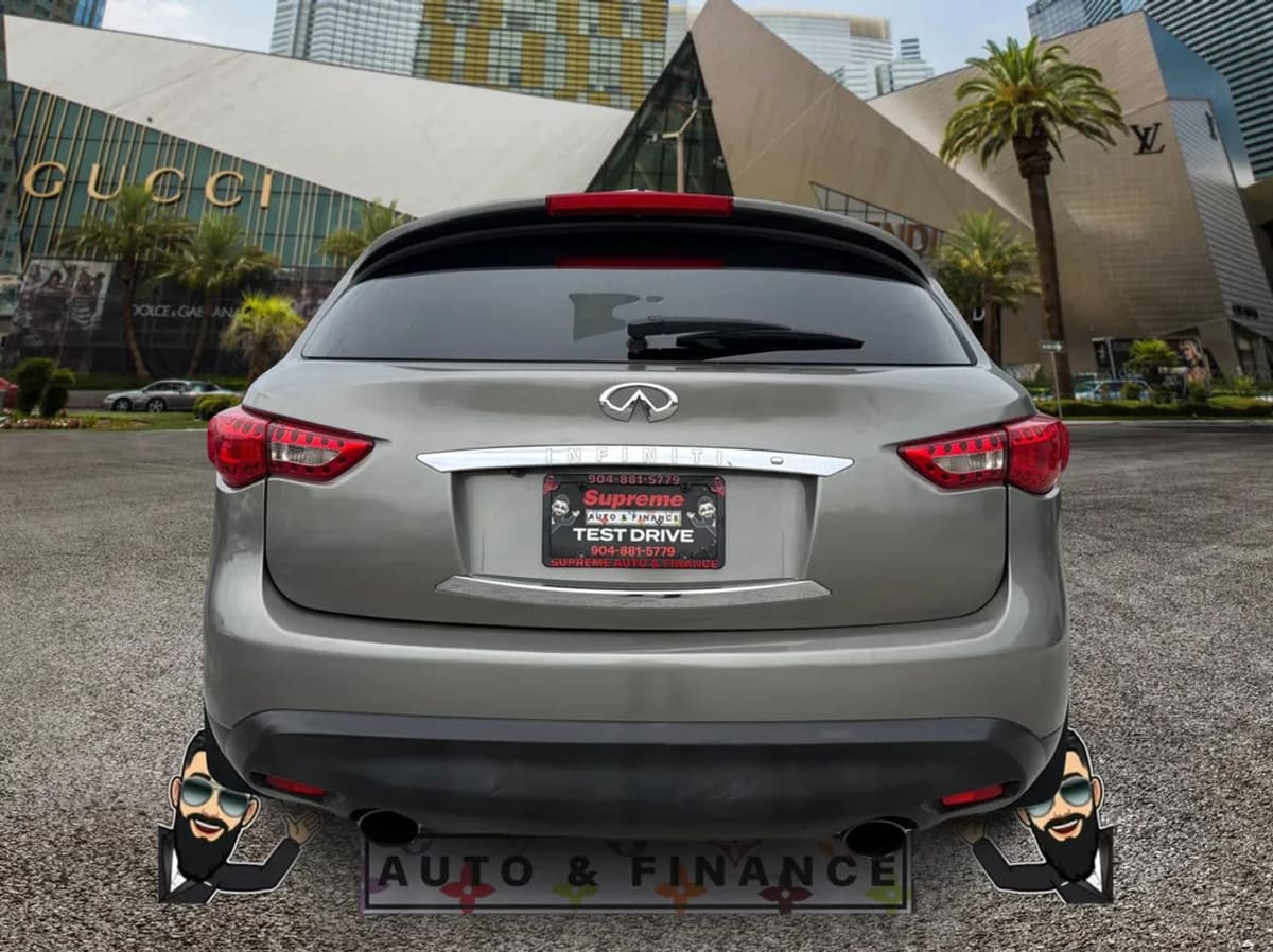 2014 INFINITI QX70 4