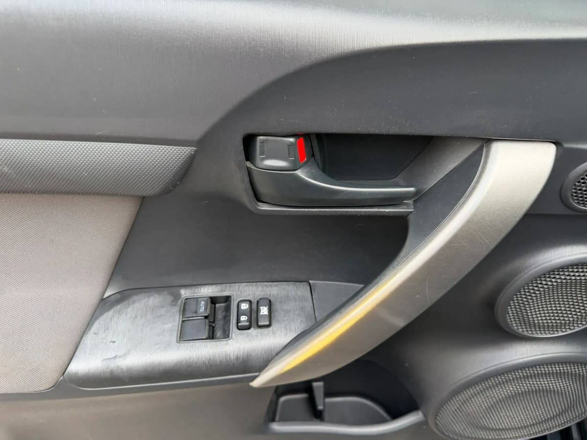 2015 Scion tC 13