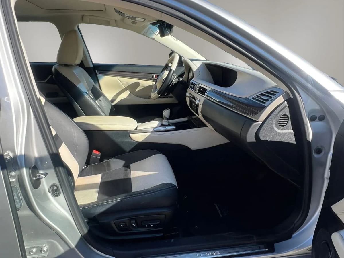 2019 Lexus GS 31