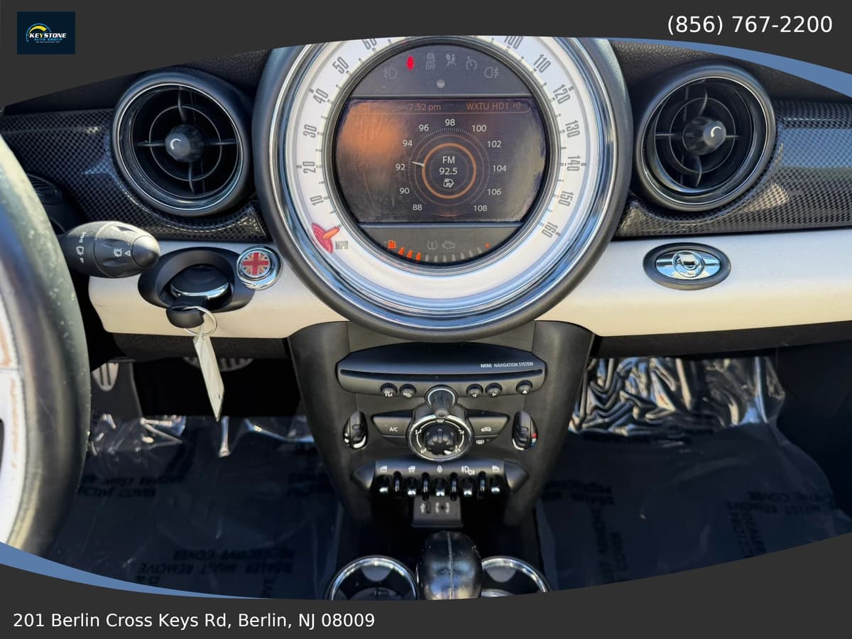 2014 MINI Cooper 53