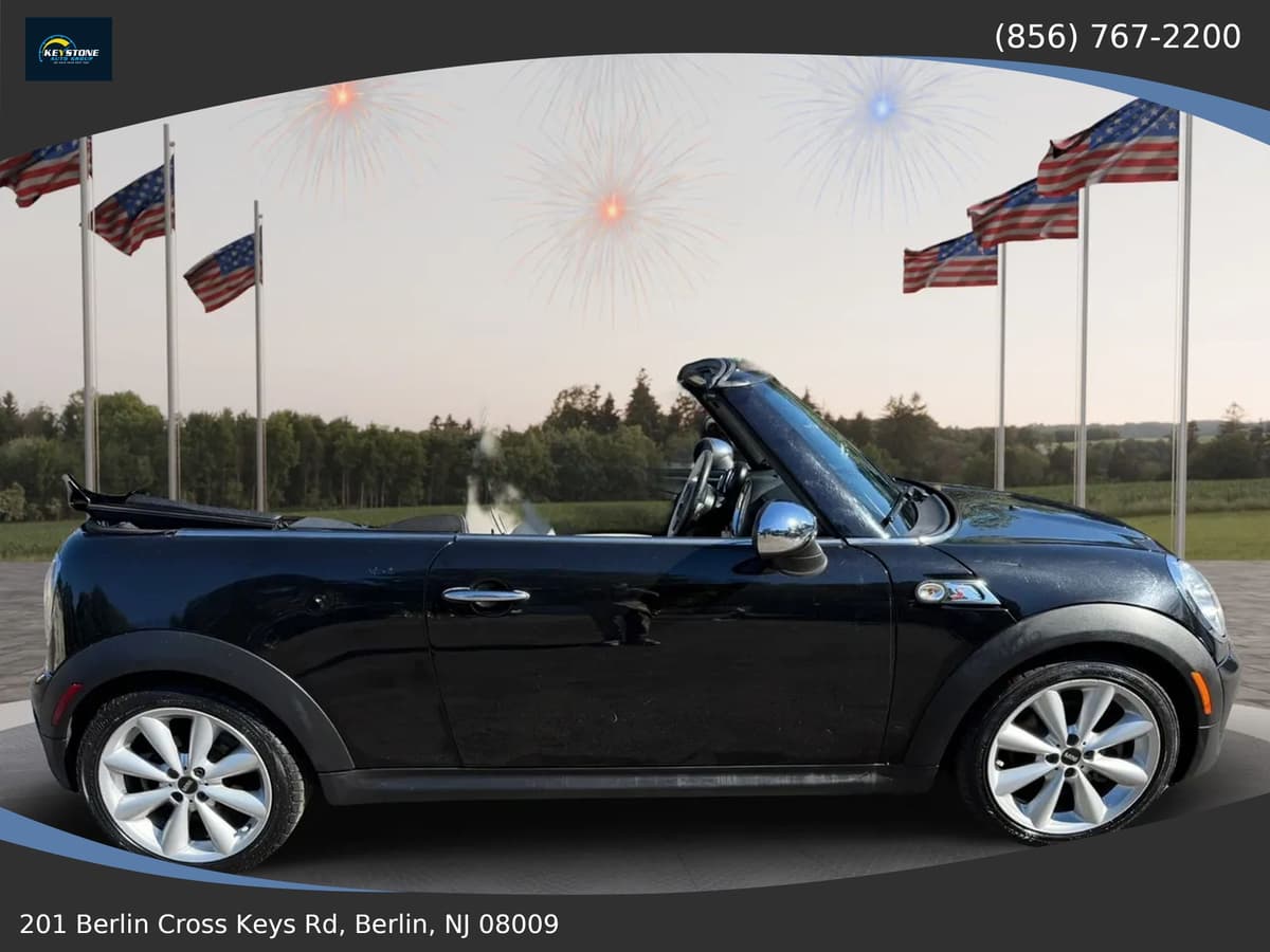 2014 MINI Cooper 39