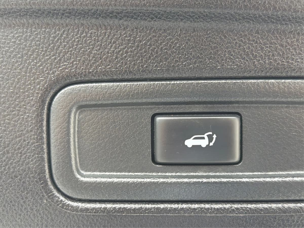 2014 INFINITI QX70 62