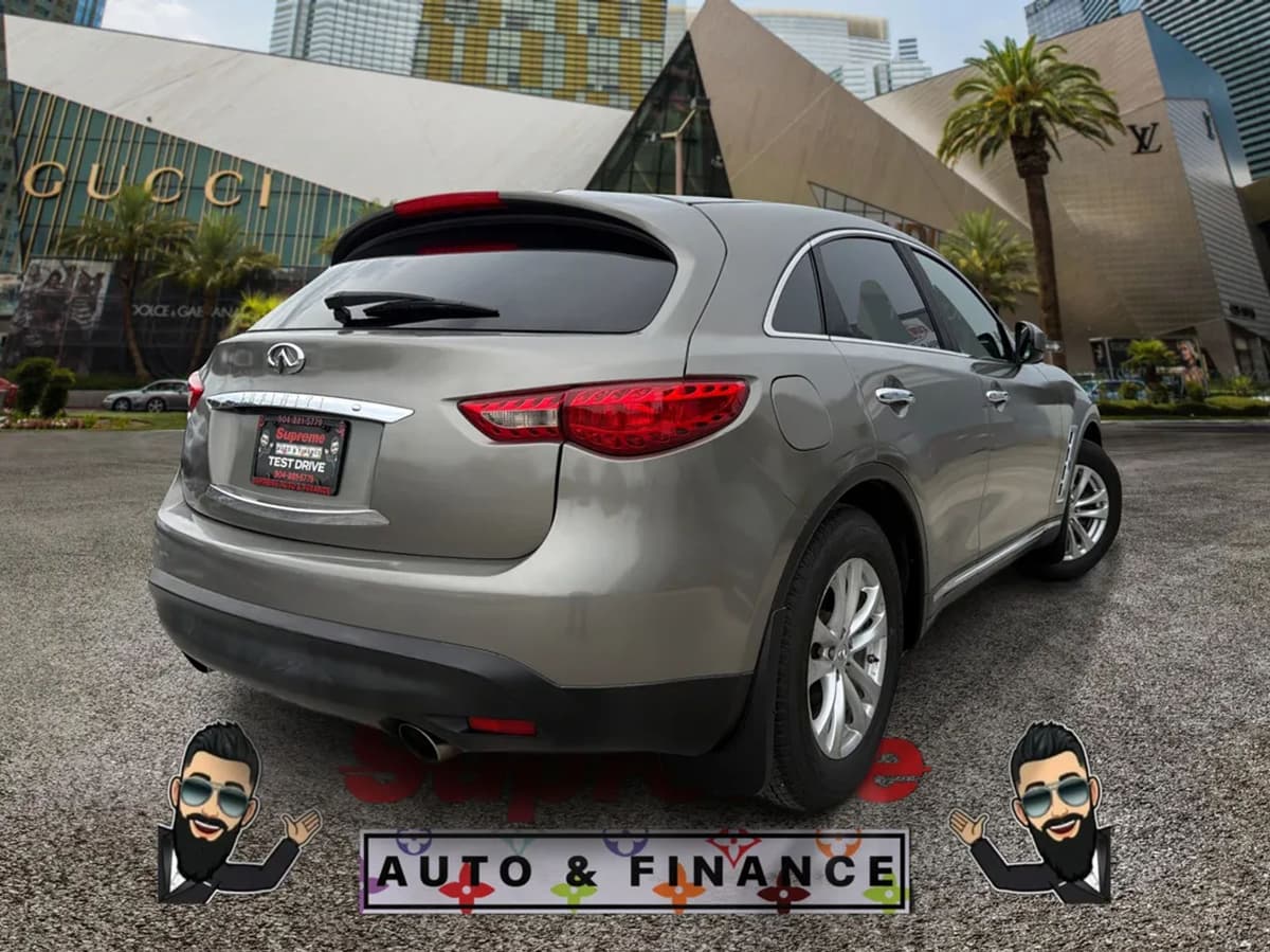 2014 INFINITI QX70 40